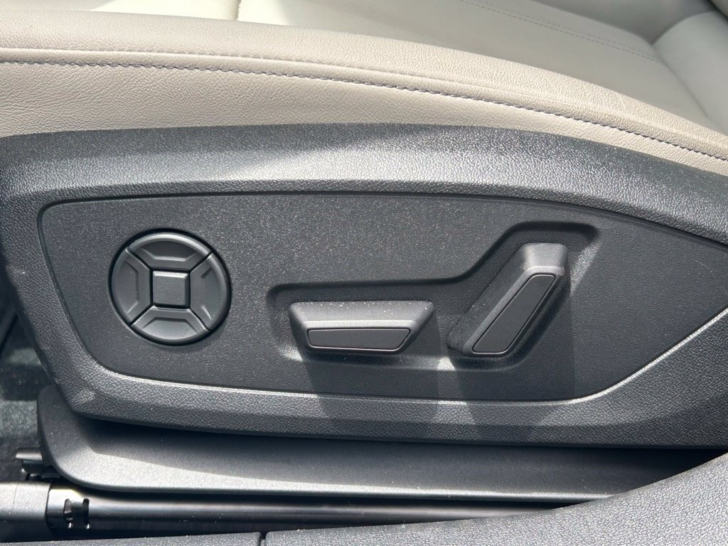 Used 2025 Audi A3 2.0T Premium w/ Convenience Package AWD/4WD image 25