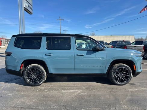New 2026 Jeep Grand Wagoneer Summit AWD/4WD image 2