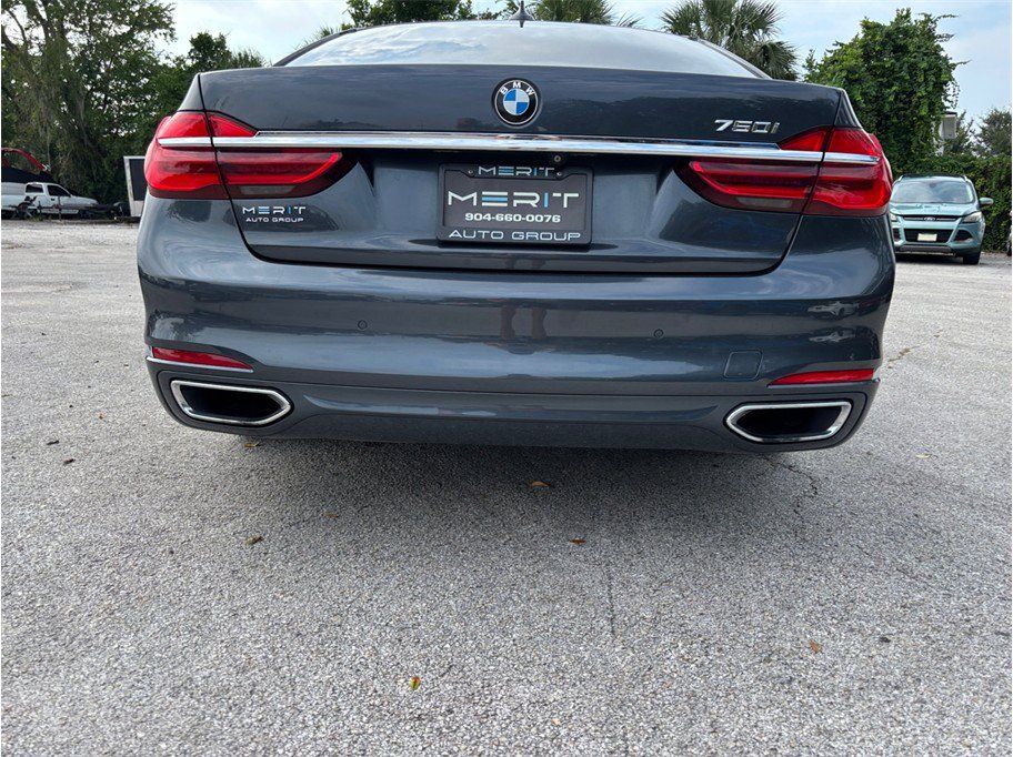 Used 2016 BMW 750i RWD image 16