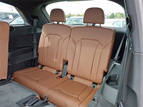 New 2026 Audi Q7 2.0T Premium image 6