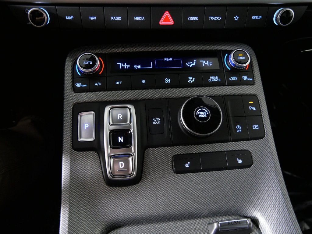 Used 2024 Hyundai Palisade SEL FWD image 27