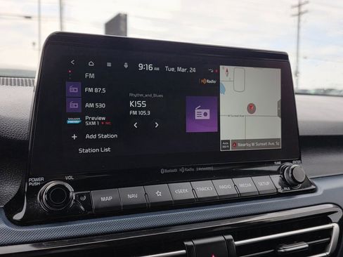 Used 2023 Kia Seltos S w/ Navigation Package image 17