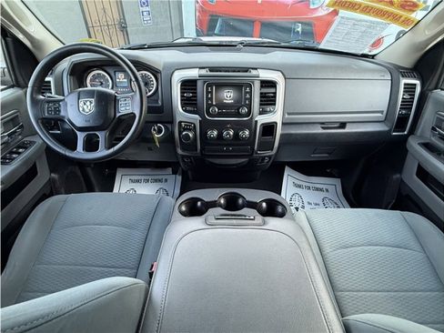 Used 2016 RAM 1500 Classic SLT image 26