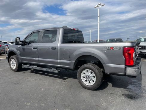 Used 2022 Ford F250 XL w/ STX Appearance Package AWD/4WD image 5