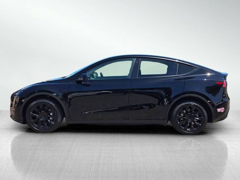 Used 2023 Tesla Model Y Long Range AWD/4WD image 8
