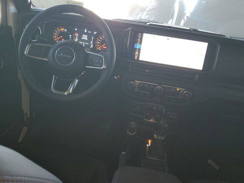 New 2025 Jeep Wrangler Sahara image 13