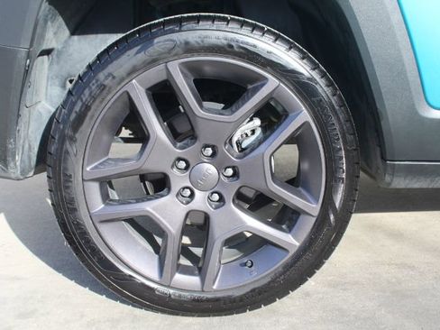 Used 2021 Jeep Renegade Latitude image 11