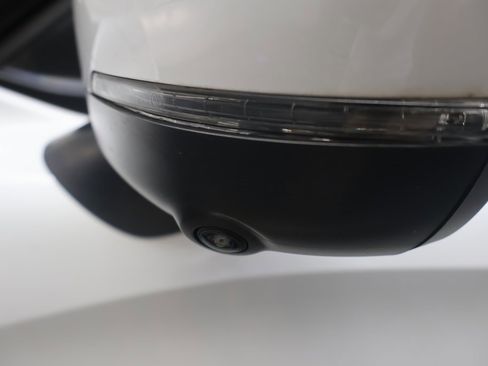 Used 2022 Mitsubishi Outlander SE image 35