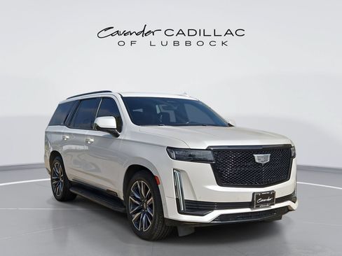 Used 2021 Cadillac Escalade Sport Platinum w/ Heavy-Duty Trailer Package AWD/4WD image 1