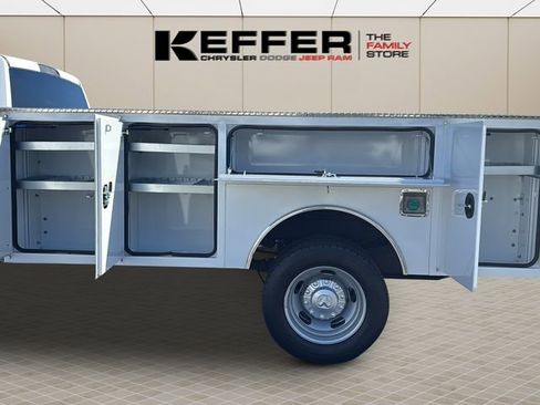 New 2026 RAM 5500 Tradesman w/ Chrome Appearance Group image 49