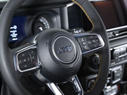 Used 2024 Jeep Wrangler High Altitude image 14