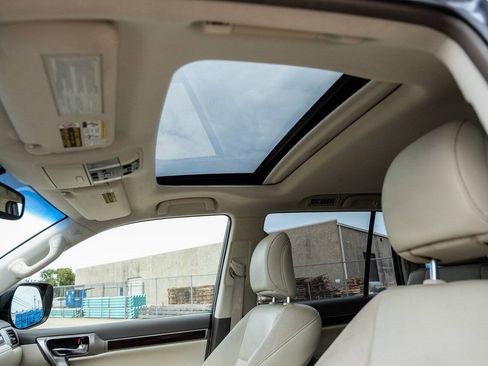 Used 2015 Lexus GX 460 w/ Premium Package AWD/4WD image 5
