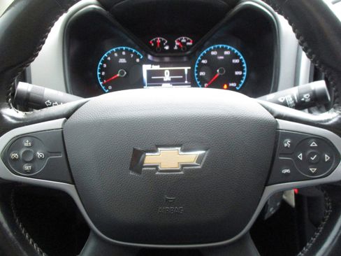 Used 2016 Chevrolet Colorado LT w/ LT Convenience Package image 10