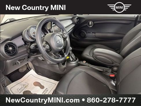 Used 2017 MINI Cooper 2-Door Hardtop FWD image 10