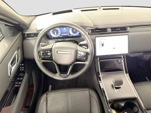 Certified 2026 Land Rover Range Rover Velar Dynamic SE AWD/4WD image 22