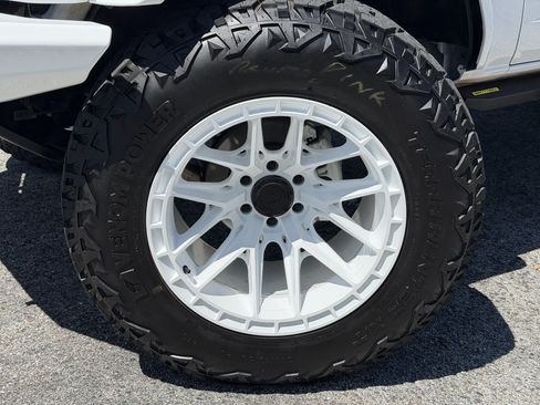 Used 2025 Ford Bronco Big Bend AWD/4WD image 13