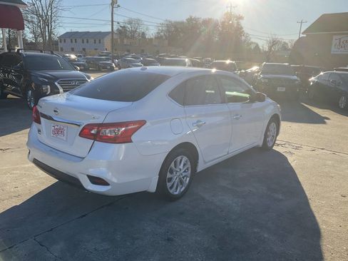 Used 2019 Nissan Sentra SV w/ Protection Package image 2