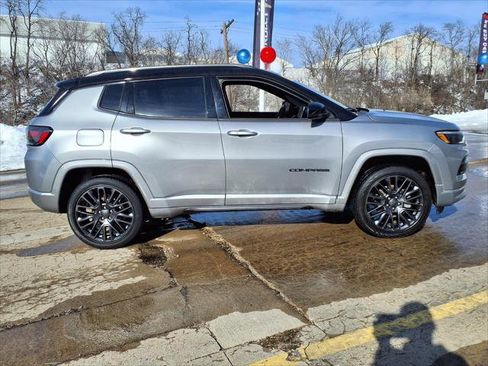 Used 2022 Jeep Compass High Altitude AWD/4WD image 7