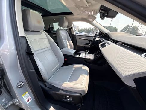 Used 2021 Land Rover Range Rover Evoque S AWD/4WD image 19