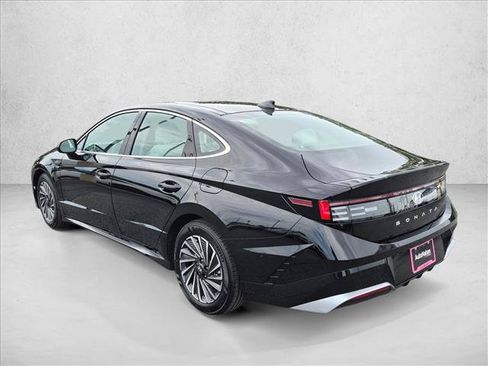 New 2026 Hyundai Sonata SEL FWD image 6