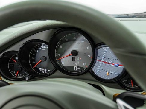 Used 2011 Porsche Panamera S image 17