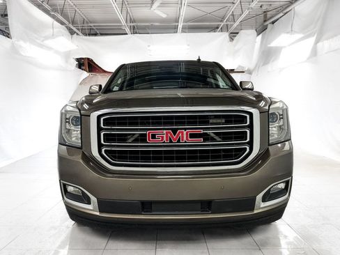 Used 2015 GMC Yukon SLT w/ Open Road Package AWD/4WD image 2
