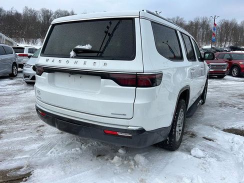Used 2022 Jeep Wagoneer Series I image 5