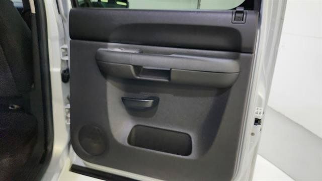 Used 2012 Chevrolet Silverado 1500 LT RWD image 24