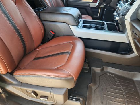 Used 2022 Ford F250 King Ranch w/ King Ranch Ultimate Package AWD/4WD image 14