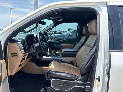Used 2022 Ford F150 Lariat w/ Equipment Group 501A Mid AWD/4WD image 16