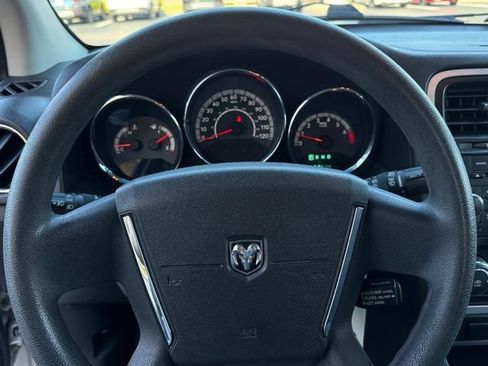 Used 2012 Dodge Caliber SXT FWD image 20