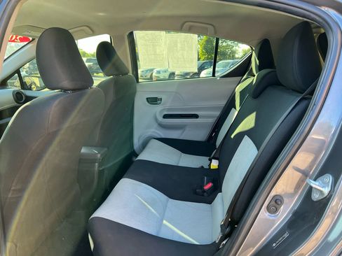 Used 2012 Toyota Prius C Three image 21