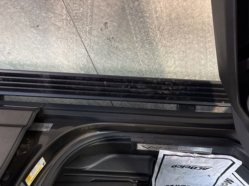 Certified 2021 Chevrolet Tahoe High Country w/ Premium Package image 15