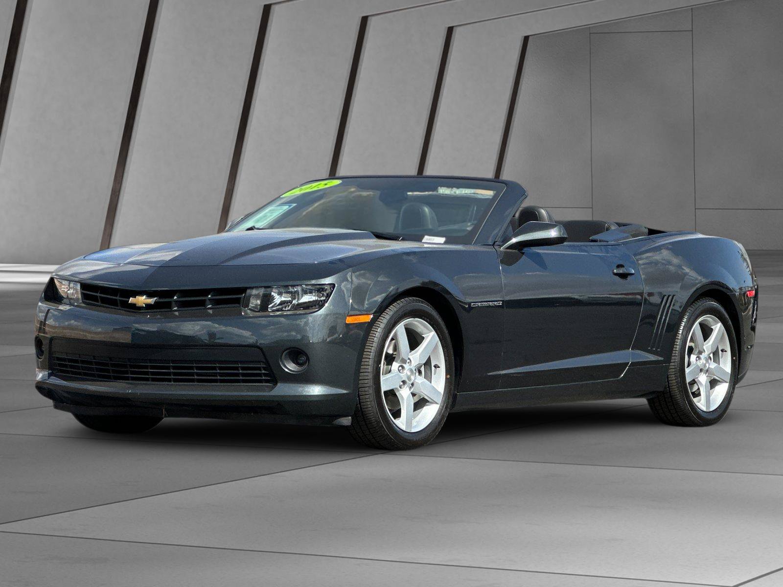 Used 2015 Chevrolet Camaro LT RWD image 8