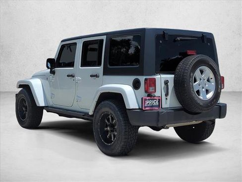 Used 2018 Jeep Wrangler Unlimited Sport S image 8