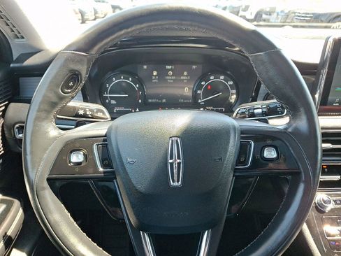 Used 2022 Lincoln Corsair AWD w/ Premium Package image 19