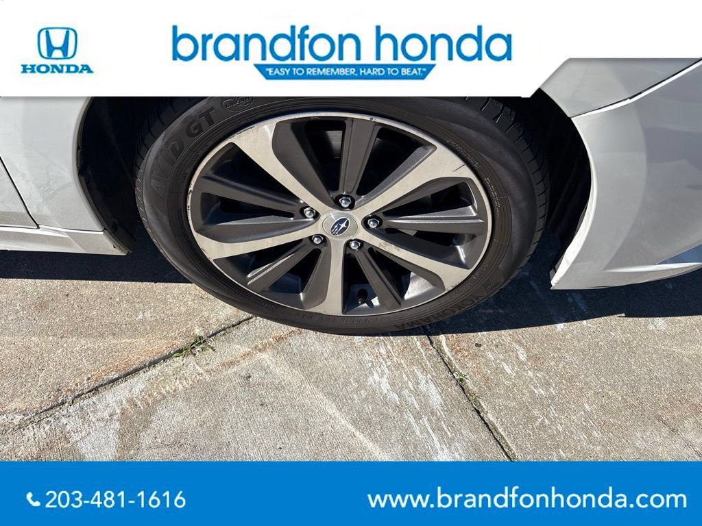 Used 2017 Subaru Legacy 3.6R Limited AWD/4WD image 32