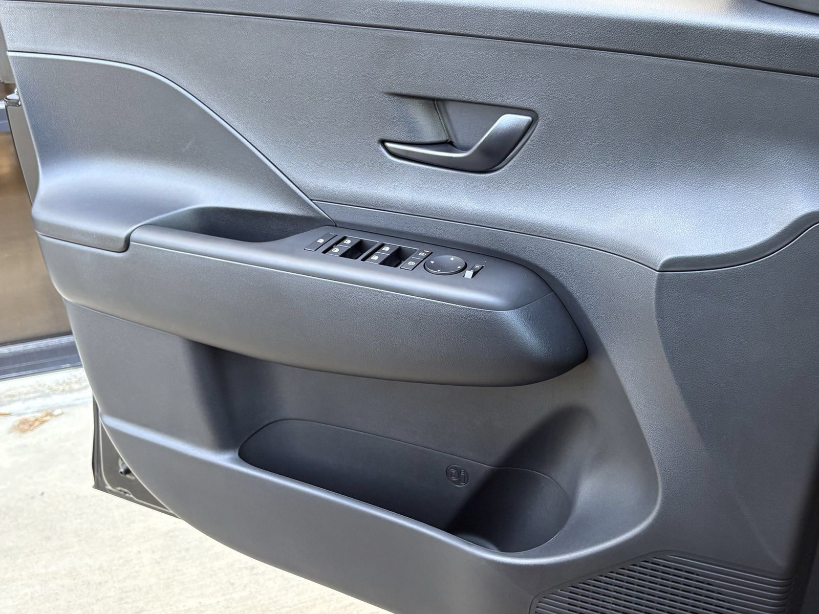 New 2026 Hyundai Kona SEL Sport FWD image 21