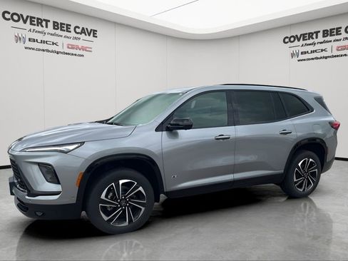New 2025 Buick Enclave Sport Touring w/ Super Cruise Package image 4