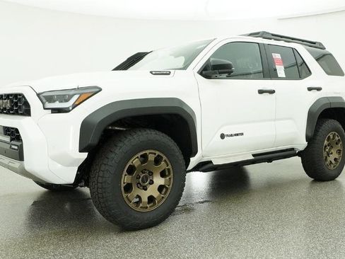New 2026 Toyota 4Runner Trailhunter AWD/4WD image 35