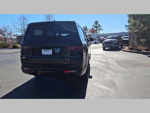 New 2025 Jeep Wagoneer Series II image 33