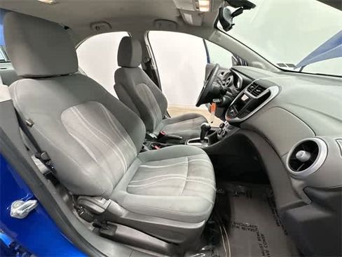 Used 2018 Chevrolet Sonic LT image 20