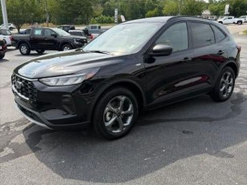 New 2025 Ford Escape ST-Line w/ Cold Weather Package FWD image 1