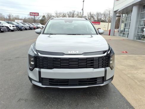 Used 2026 Kia Sportage EX w/ EX Panorama Roof Package image 3