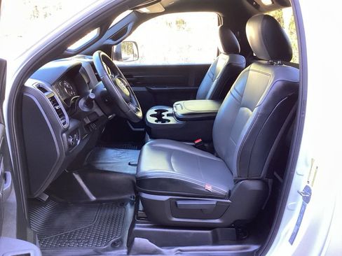 Used 2022 RAM 3500 Tradesman image 21