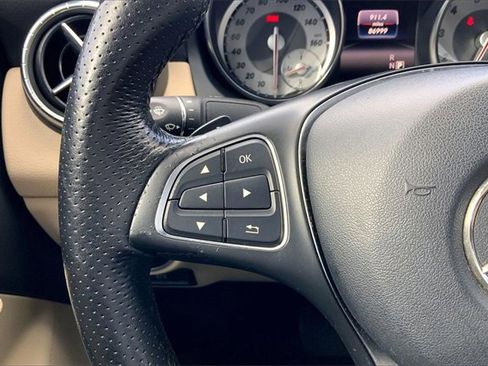 Used 2016 Mercedes-Benz CLA 250 image 18