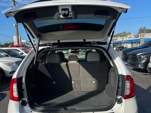 Used 2013 Ford Edge Limited FWD image 19