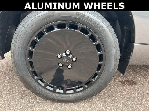 New 2025 Ford Maverick Lobo image 10