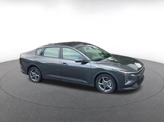 Used 2025 Kia K4 FWD video 2