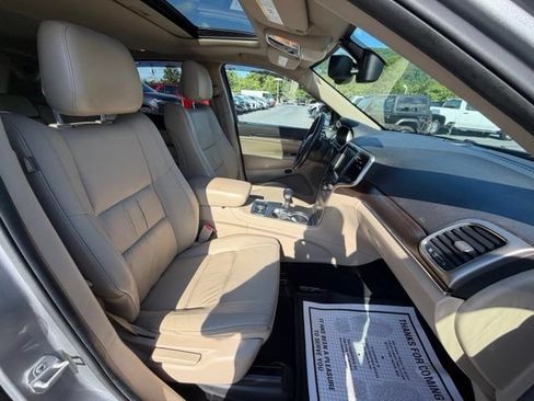 Used 2014 Jeep Grand Cherokee Limited AWD/4WD image 38